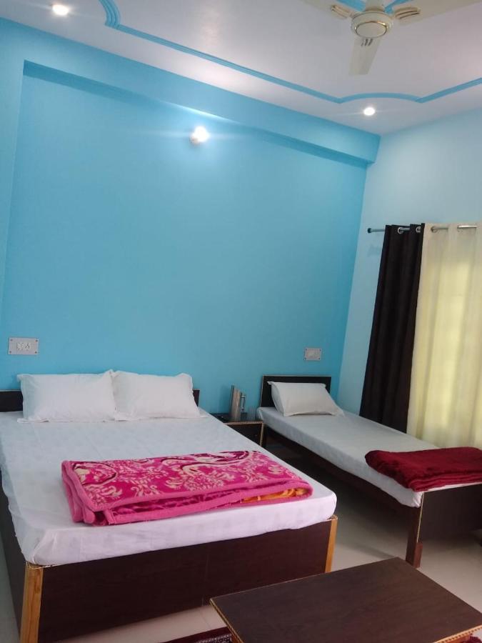 Hotel Vikram Palace Barkot Exterior foto